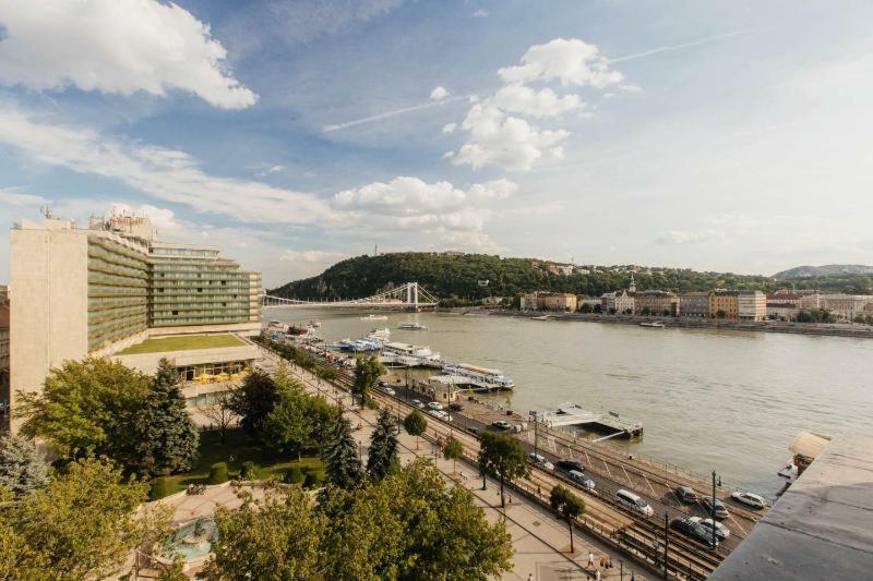 Vigado Square Panorama Apartment Budapest Eksteriør billede