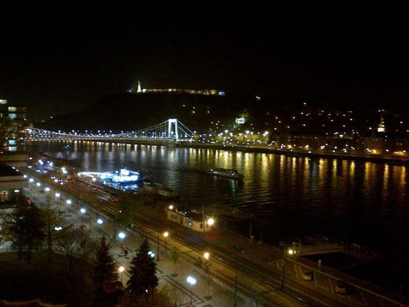 Vigado Square Panorama Apartment Budapest Eksteriør billede